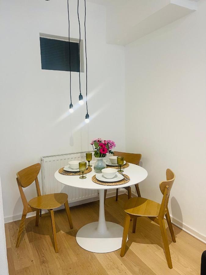 Ground Floor 1 Bedroom Flat In The City Centre Эдинбург Экстерьер фото